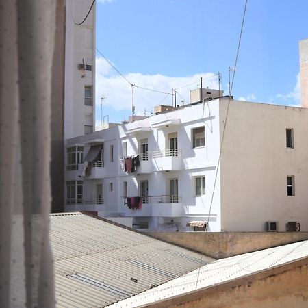 El Patio Hostal Alicante Exterior photo